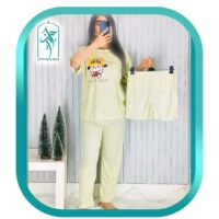 لباس ست سه تکه راحتی دخترانه و زنانه طرح باب اسفنجی کد H08۷